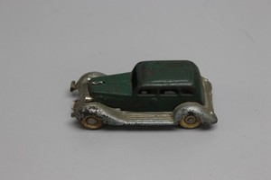 Vintage Tootsietoy Graham Sedan