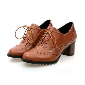 womens heeled brogue shoes