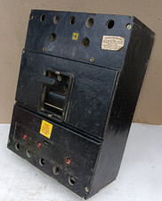 SQUARE D 400 AMP CIRCUIT BREAKER 3 POLE 600 VAC 250 VDC 300 AMP TRIP LA3400-F