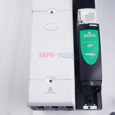 ONE NEW Emerson Nidec CT Control Techniques INVERTER 160/200KW SPMD1404