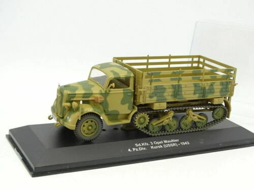 Chars Altaya sous boîte fermée