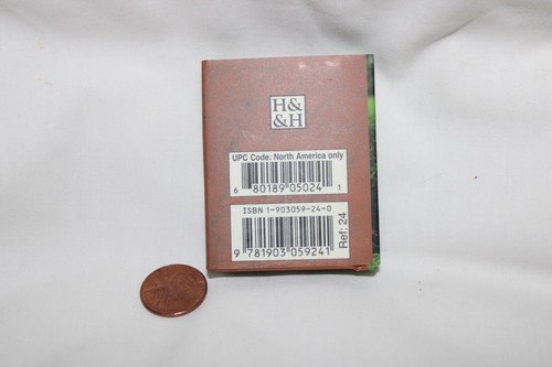 GARDEN LOVERS, Miniature Hardcover Book, 1999 History & Heraldry - Picture 2 of 3