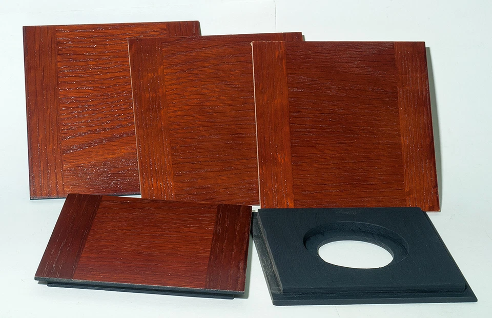 1 Wooden Lensboard 4.25" Sq. for Kodak/Folmer Graflex "Clinical View" 5x7 camera - Image 3 of 4
