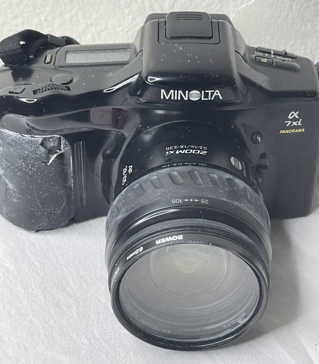 Minolta a7xi w/ AF 28-105mm Zoom Lens W/Minolta Camera Bag (Read