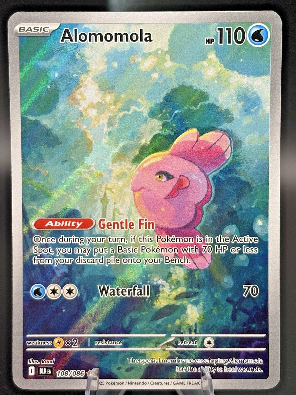 Alomomola 108/086 Sv: Black Bolt Holo
