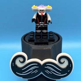 LEGO: Space Police 3 Alien (SP111) - From Space Police III Set 5982 (2010)