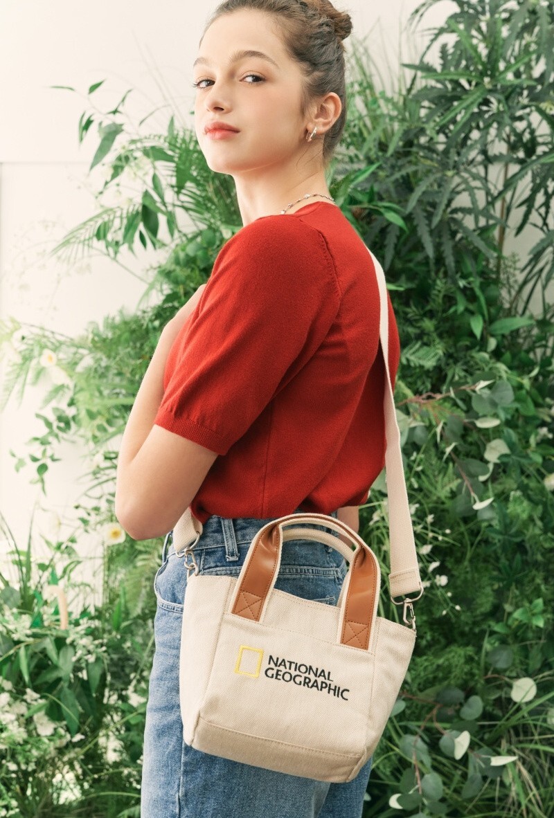 National Geographic Bonnie Cross Body Shoulder Sling Bag