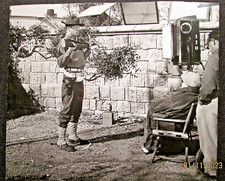 JOHN FORD:DIR:JAMES CAGNEY,D. DAILEY (WHAT PRICE GLORY) 1952 ON THE SET PHOTO