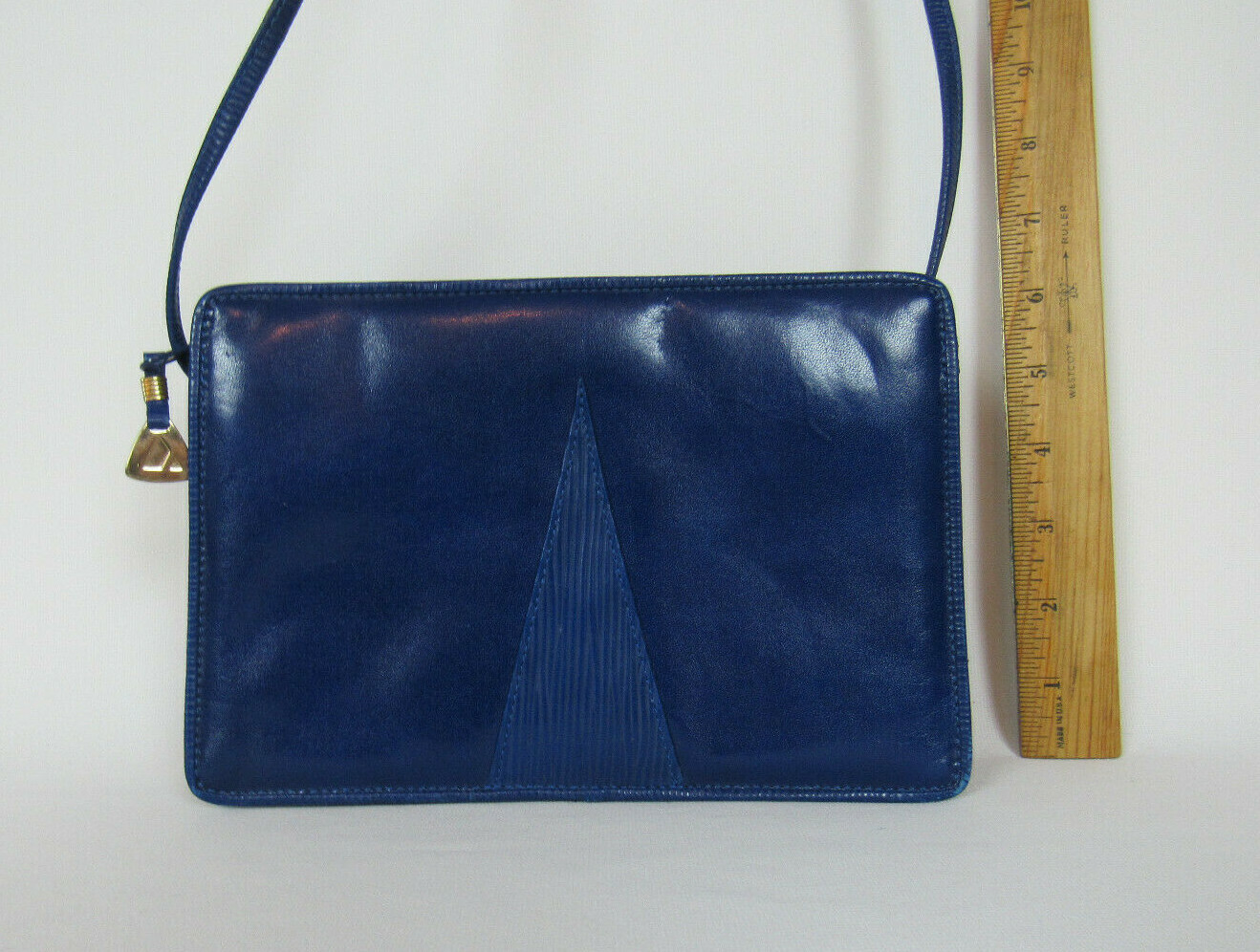 Picture 2 of 12