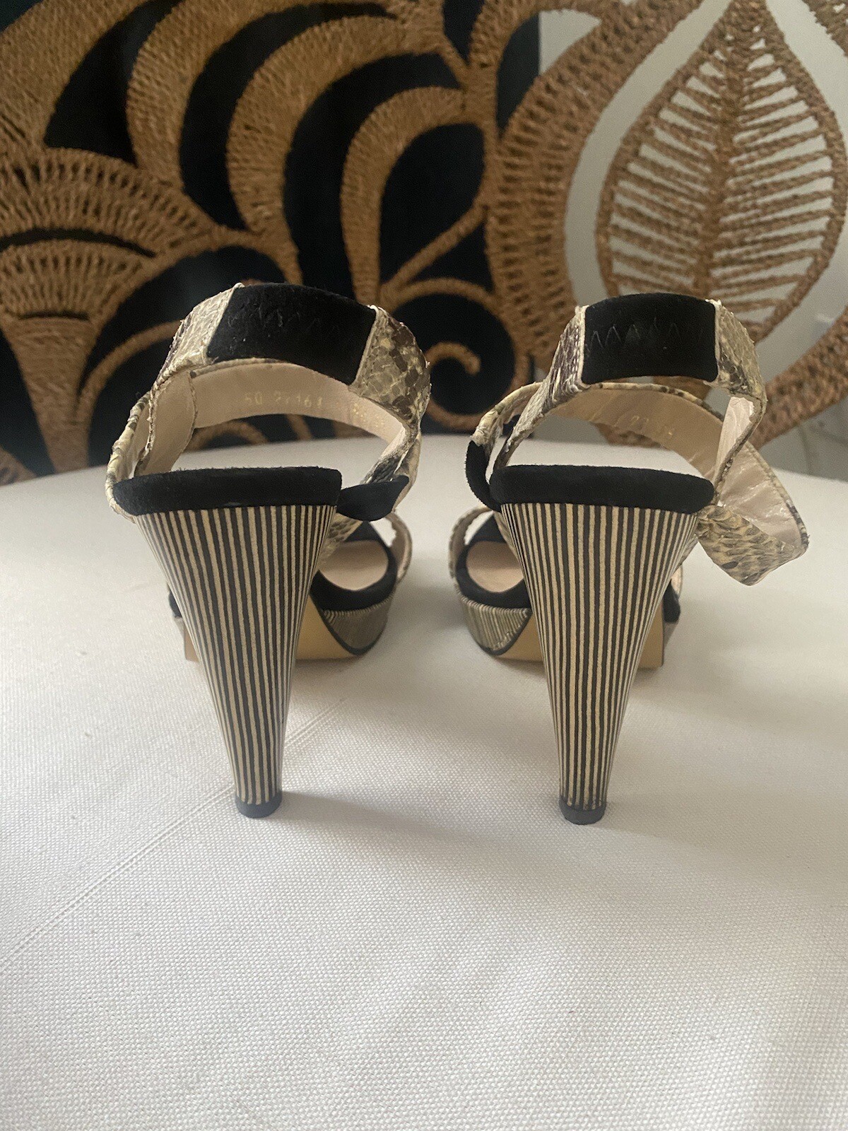 MINELLI PARIS Python Snakeskin Striped Heel Suede… - image 8