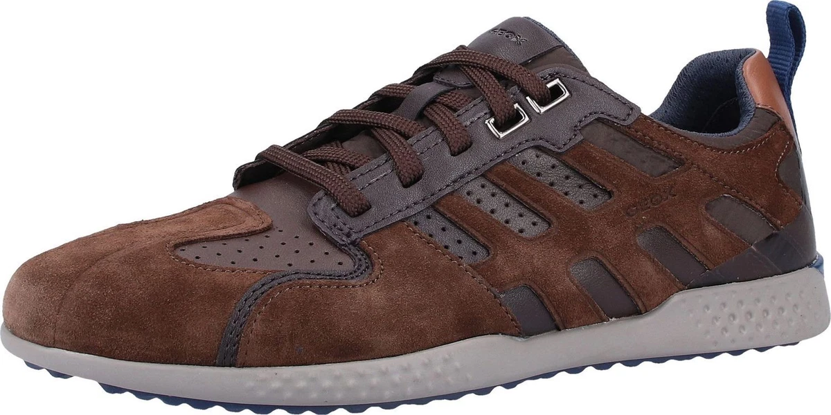 Sport sneakers sale sale