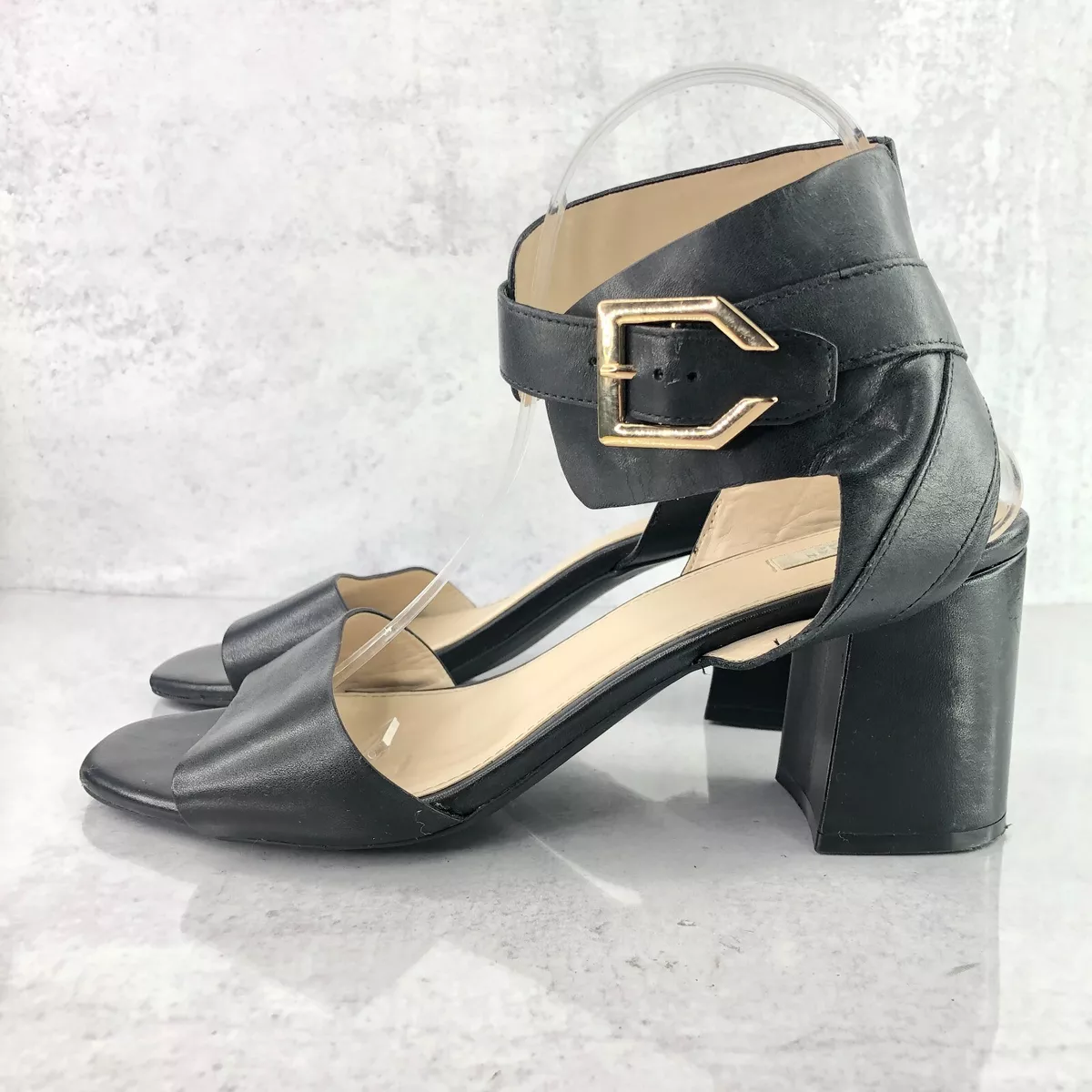 Avani cole best sale haan