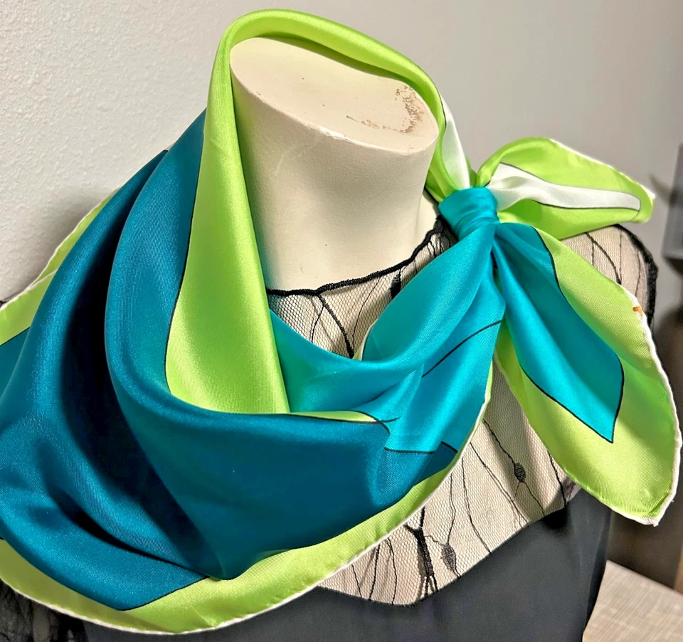Vintage Vera 27 Inch Medium Square Lime, Blue and White Geometric Pattern Scarf - Image 4 of 4