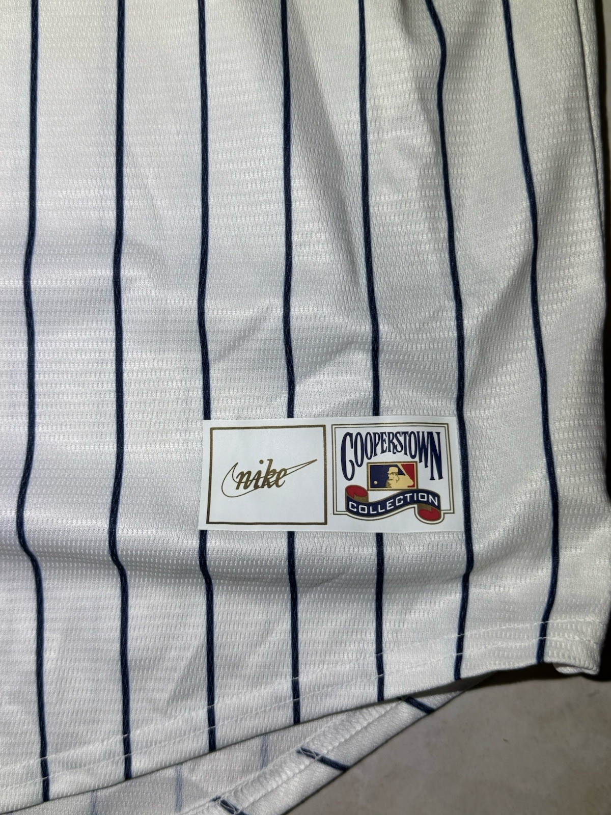 Nike Babe Ruth New York Yankees Cooperstown Collection Jersey L White Pinstripe thumbnail 4