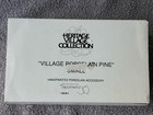 RETIRED VTG. DEPT. 56 VILLAGE PORCELAIN PINE SMALL~ BOX: VGC & TREE EXCELLENT — photo 2