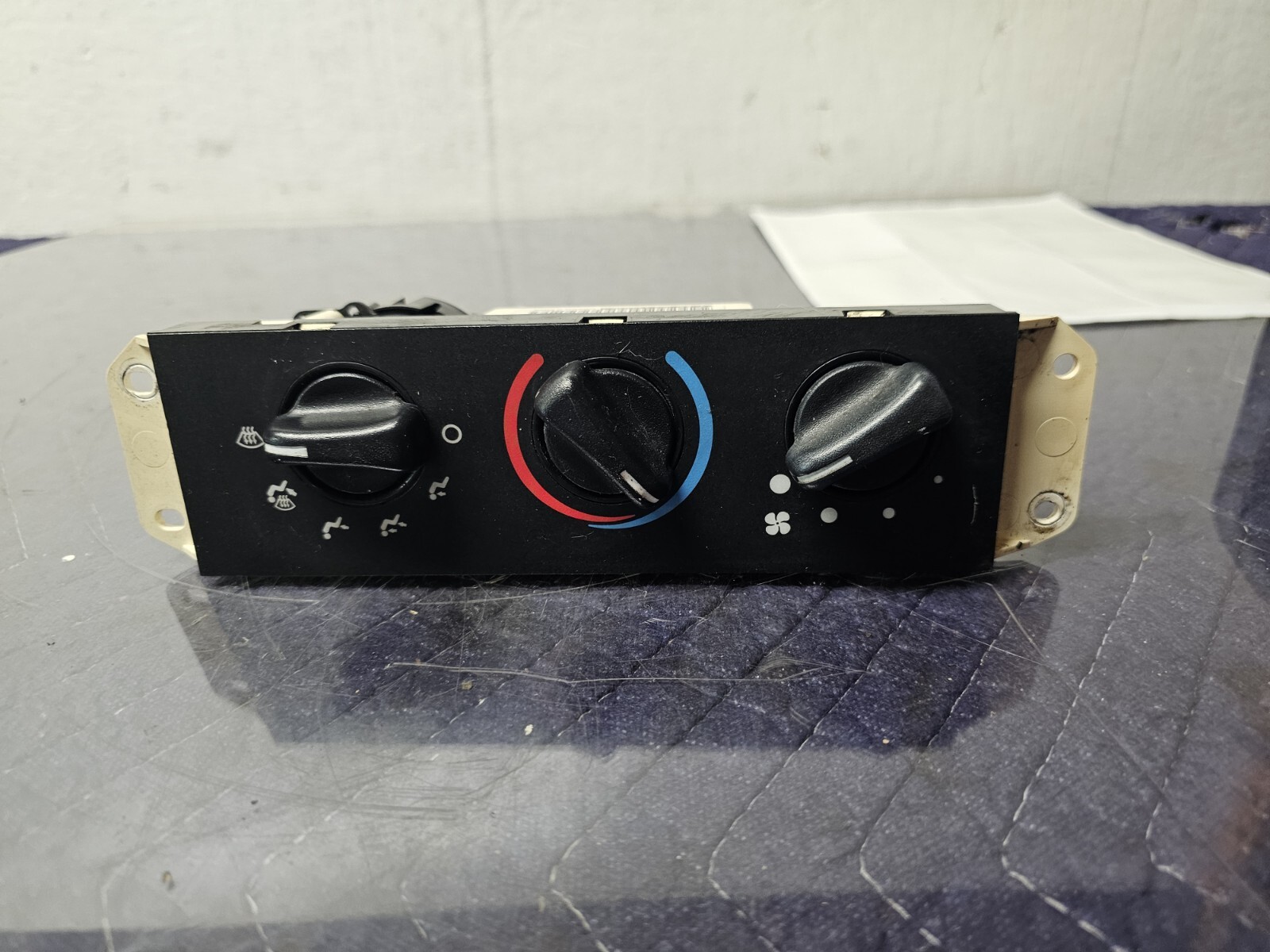 HVAC A/C Heater Control & Blower Motor Switch for 99-04 Jeep Wrangler 55037473AB