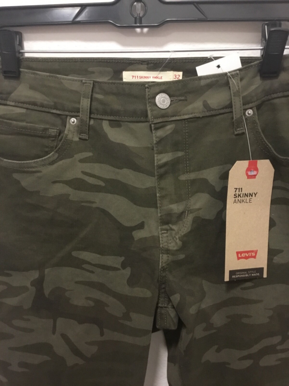 Levis 711 Mens Skinny Ankle Green Camo 5 Pocket W 32 with BETTER COTTON NWT $70