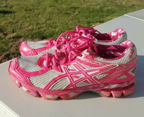 Asics Damen Gel GT-1000 T4L8N rosa weiß Brustkrebs Laufschuhe Größe 8 - Bild 1 von 9