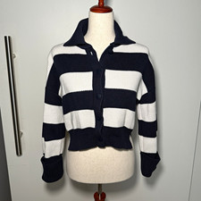 Abercrombie & Fitch Women s Striped Cropped K...