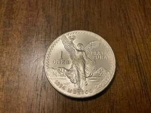 1984 MEXICAN LIBERTAD 999 1 OUNCE in capsule