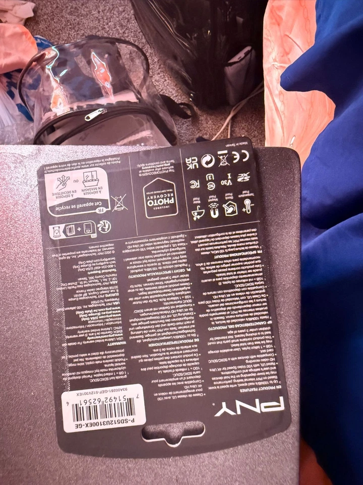 PNY 512GB Elite-X 4K Ultra HD Class 10 U3 V30 UHS-I SDXC Memory Card (P-SD512U31 - Image 3 of 3