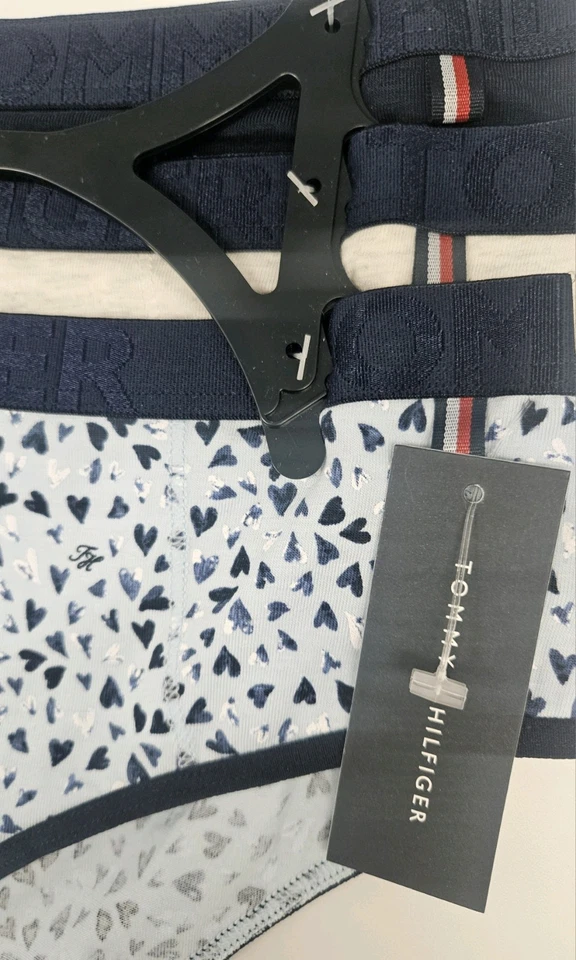 TOMMY HILFIGER 3 件装女式 S M L 标志棉质 Cheeky Hipster 内裤海军蓝 — 第 4/4 张图片