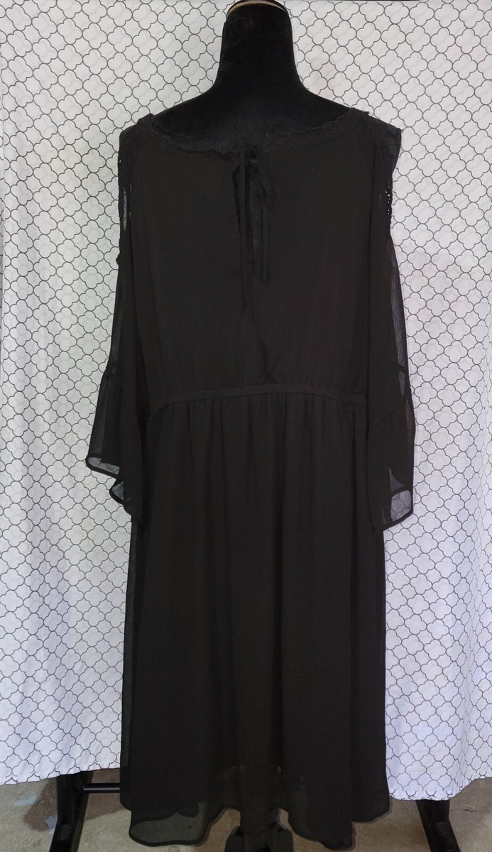 lace chiffon skater dress boohoo Plus Size Women's Plus Size Floral Chiffon Lace Back Wrap Skater Dress - Black