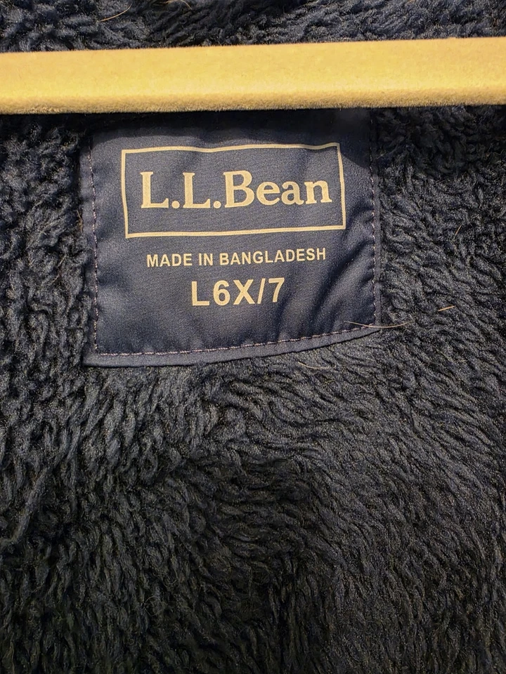 Abrigo de invierno de plumón para niños LL BEAN. Longitud 3/4. Talla L6X7. Usado.  Foto 2 de 4