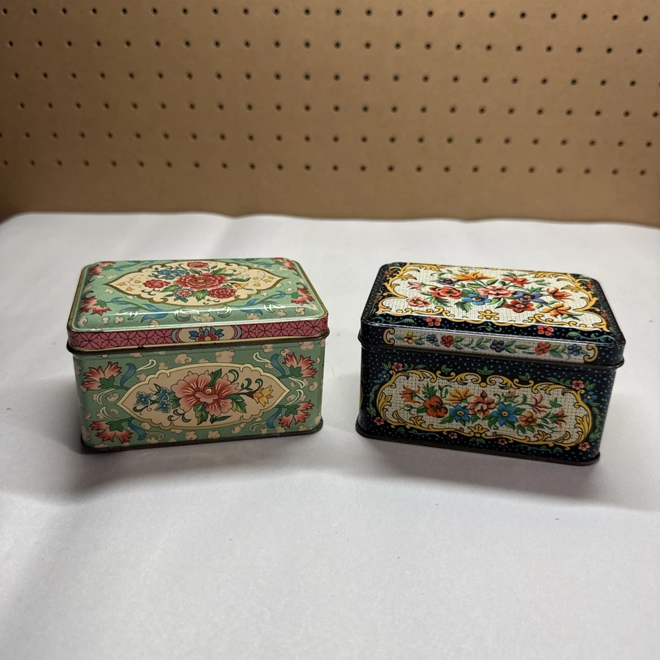 (2) Latas florales vintage diseñadas por Then Made In England pequeñas 4" x 3" × 2,25" Foto 2 de 4