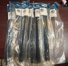 Lot of 10 Packs Middle Atlantic LBP-1A L-Shaped Lace Bars (100 Total) New