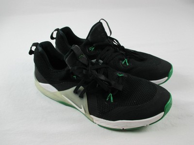 nike zoom train command college