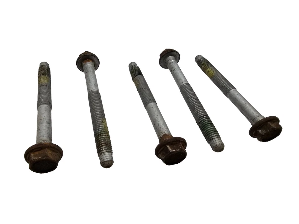 2003 GMC Sierra 2500 驾驶室到车架螺栓 — 第 3/4 张图片