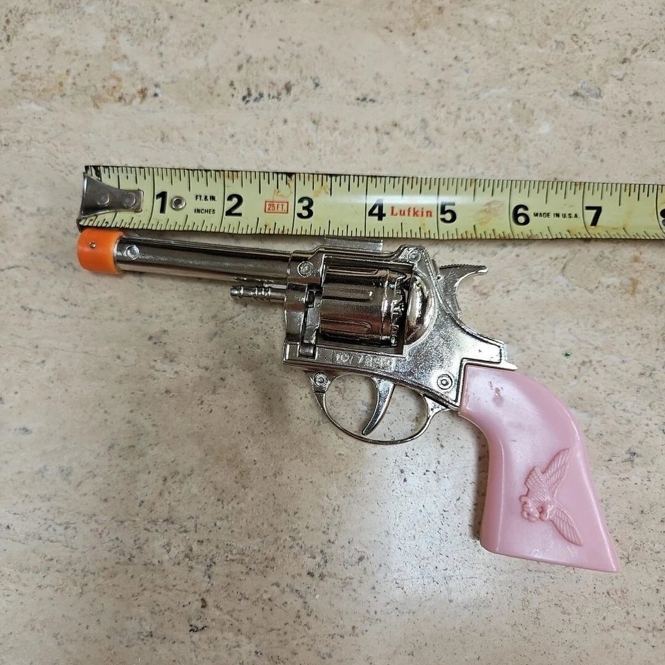 Pistola de casquillo de juguete fundido a presión Schylling de colección 7" TC 7280 ROSA agarre de águila Foto 2 de 4