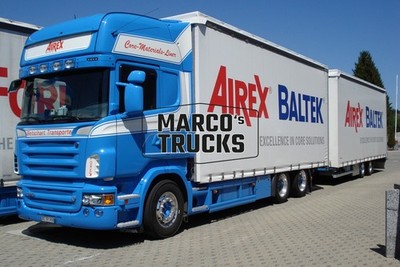 LKW Foto Scania Planensattelzug Schweiz blau AIREX BALTEK Betschart Tran #i5sq