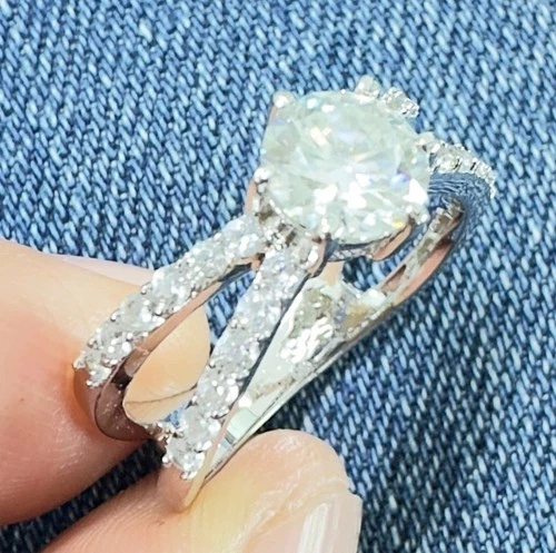 1.5 Ct Vvs1 White Round Cut Moissanite Engagement Ring Sterling Silver Size 7