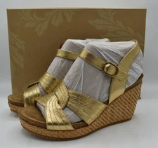 Sofft Womens Size 11 Clarissa Gold Leather Wedge Sandals Shoes