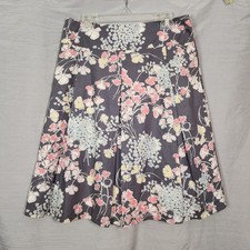 TALBOTS Size 8 Gray Floral Cotton Pleated Knee Length A-line Skirt Pastel Preppy