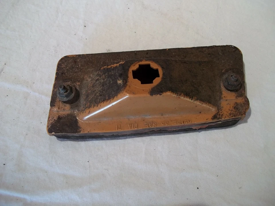 71 72 Delta 88 rear side marker light lens w. bezel molding cover good studs - Image 3 of 4