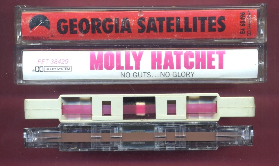 2 CASSETTES: MOLLY HATCHET - NO GUTS NO GLORY & GEORGIA SATELLITES SELF TITLED ! Foto 3 de 4