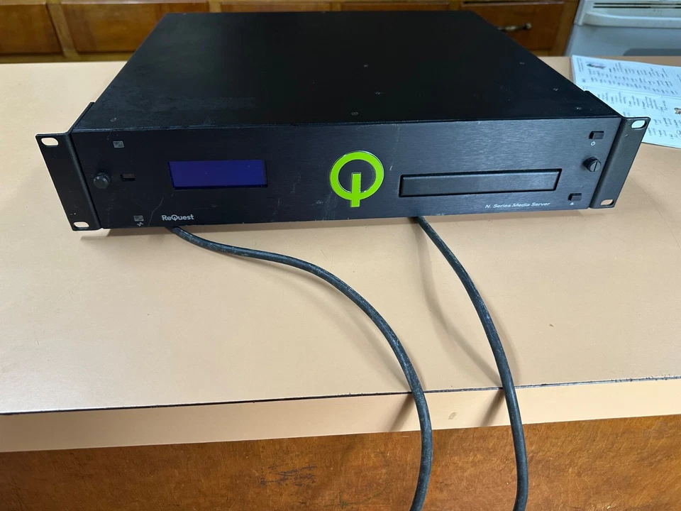 ReQuest N. Series Media Server **REPAIR OR PARTS ONLY** - Image 2 of 4