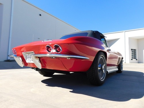 1965 Chevrolet Corvette Stingray - Picture 11 of 12