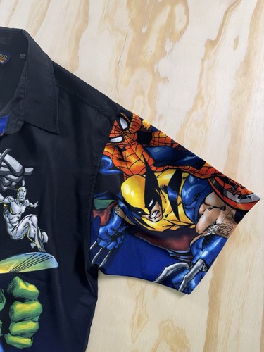 VTG Marvel Comics Button Up Shirt Boys Medium 12-14 All Over Print 2002 AOP 90s - Picture 7 of 13