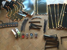 Anki overdrive, 6 cars,2 chargers, 16 track p...