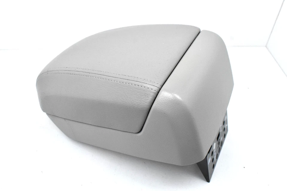 2008-2010 Saturn Vue Center Console Gray Leather Armrest Lid Storage OEM - Image 4 of 4