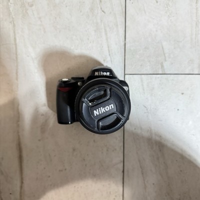 Nikon D40X 10.2MP Digital SLR Camera kit 18-55mm Lens Camera Only