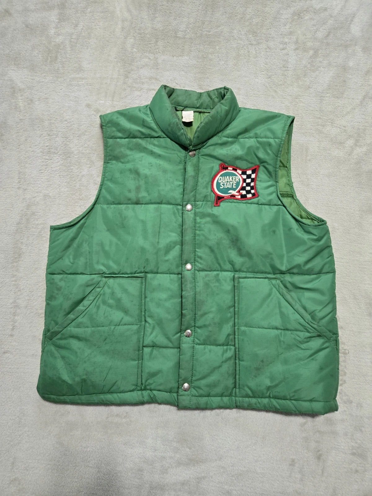Vintage Quaker State Vest Mechanics Puffer Vest Sz. L Grunge Well Worn Look
Opens in a new window or