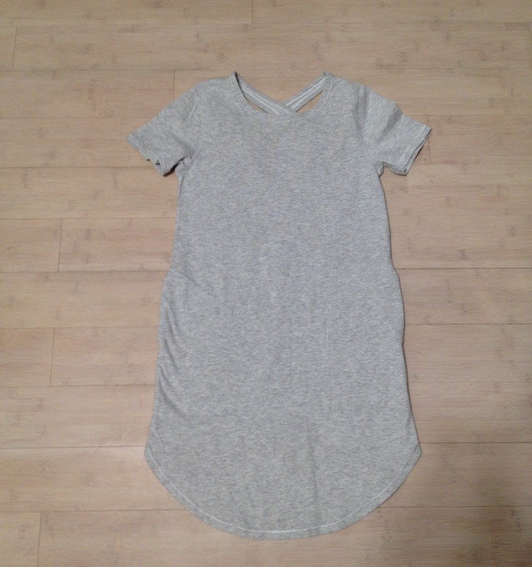 Lululemon Ivivva Gray Stretch Short Sleeve Cross Back Pocket Shirt Dress Girls 8