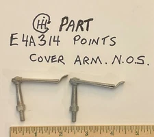 E4A314 N.O.S. IH Farmall McCormick Deering Magneto points cover arm