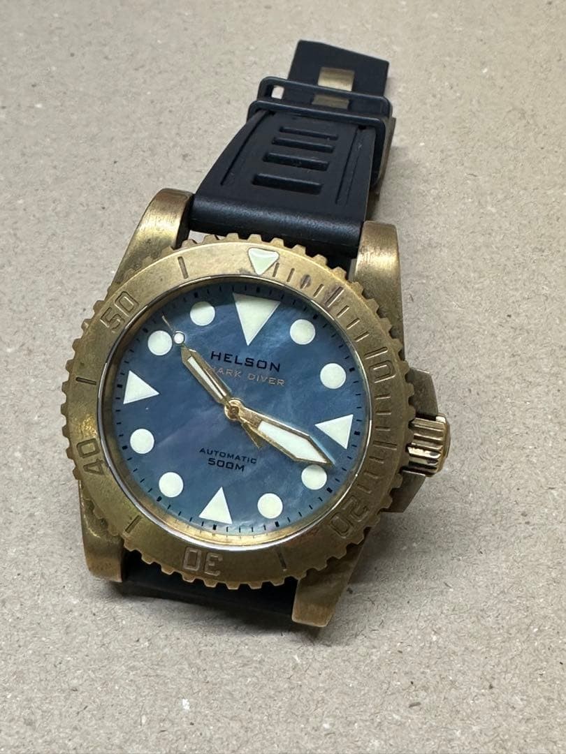 Helson Shark Diver #QY85BL