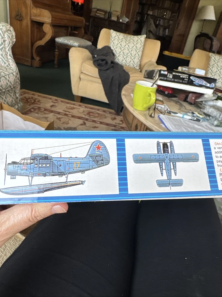 ANTONOV AN-2W Colt 1:48 HOBBY BOSS 81706 maqueta avión hidroavión - Imagen 3 de 4